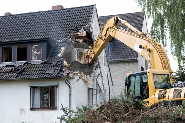 Haus abreißen und neu bauen Lohnt das? Immobilien24.de